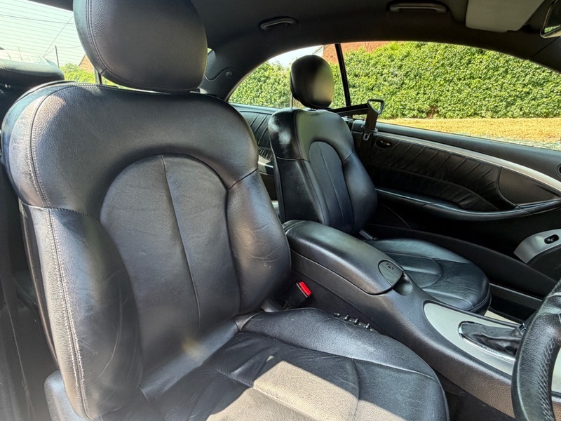 Mercedes-Benz CLK 1.8L 200K Sport Convertible Silver #9