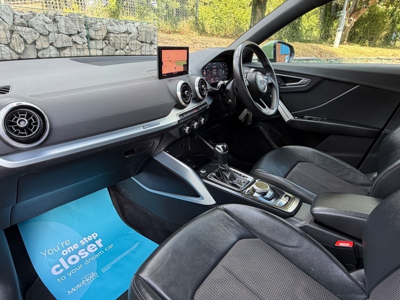 Audi Q2 1.5 Tfsi Cod 35 Green #2