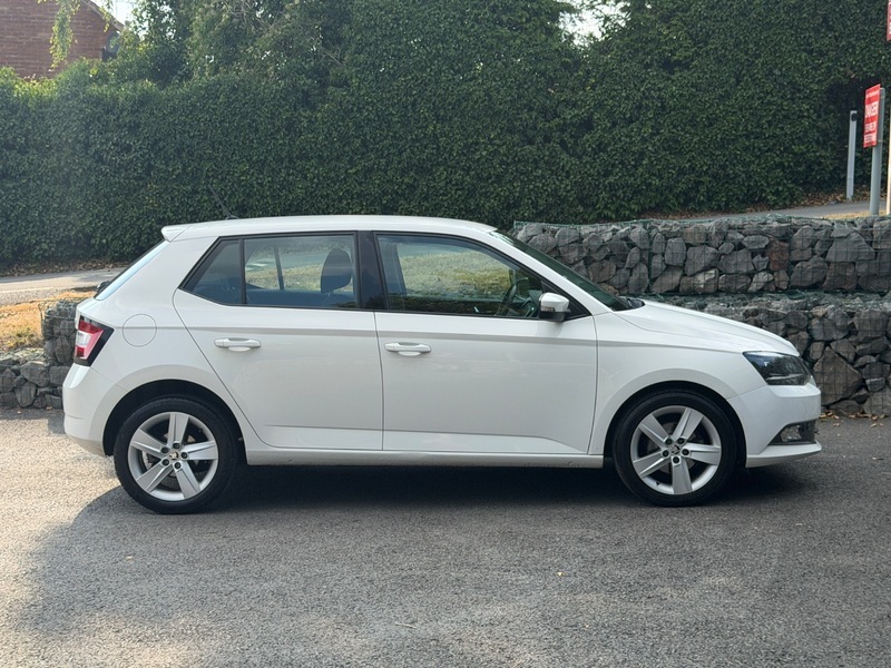 Skoda Fabia Colour Edition Blue #16