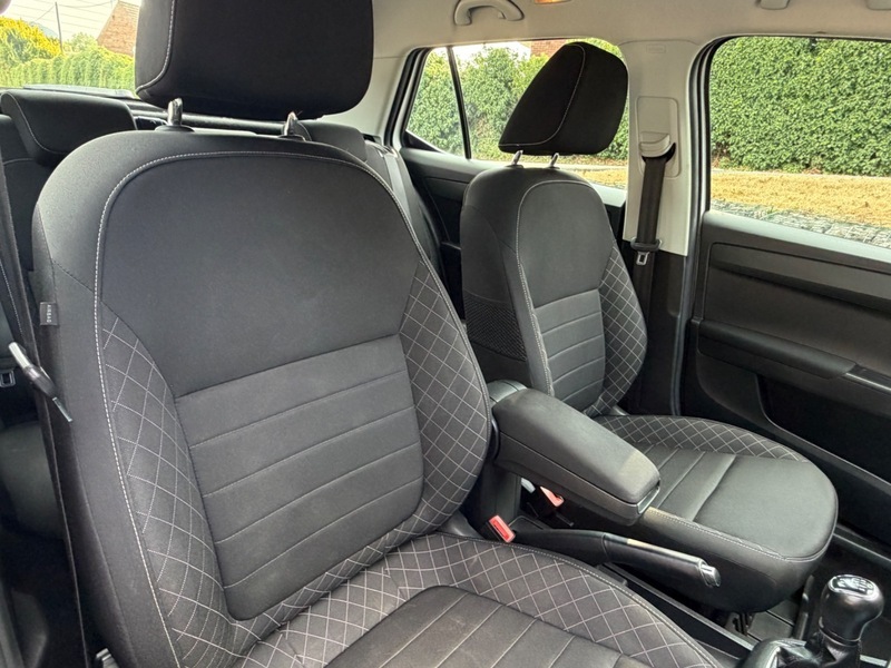 Skoda Fabia Colour Edition Blue #8