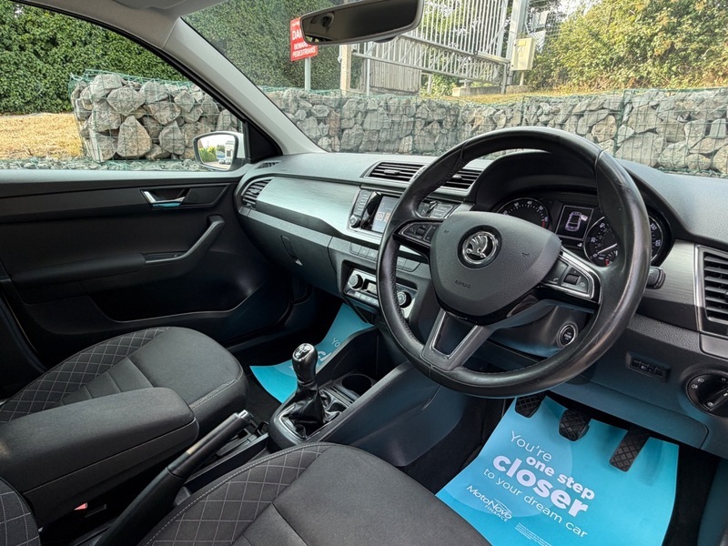 Skoda Fabia Colour Edition Blue #14