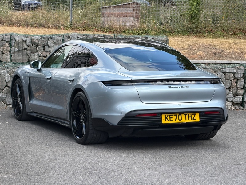 Porsche Taycan Performance Plus 93.4Kwh Turbo Silver #4