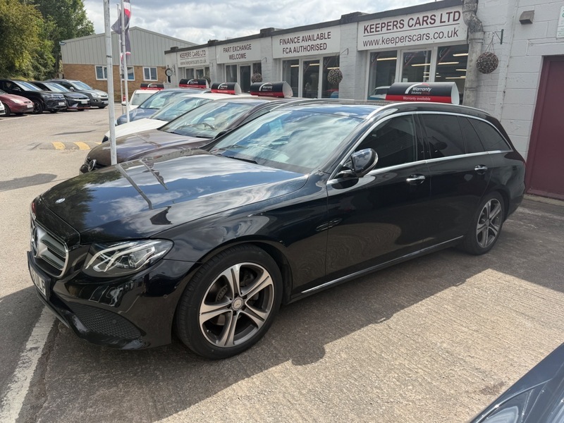 Mercedes-Benz E Class 2.0 E220d Se Premium Black #4