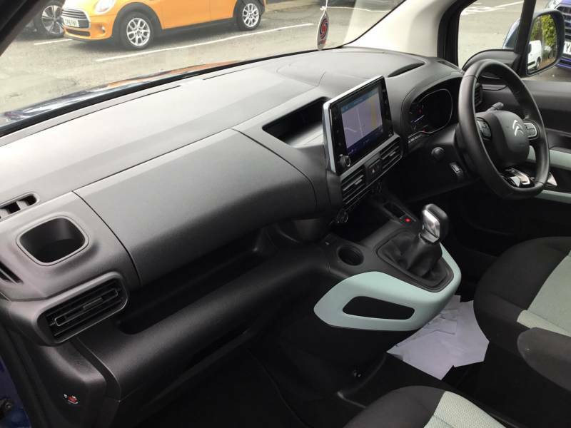 Citroen Berlingo 1.5 Bluehdi 130 Feel M Eat8 Red #10