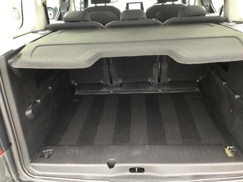 Citroen Berlingo 1.5 Bluehdi 130 Feel M Eat8 Red #9