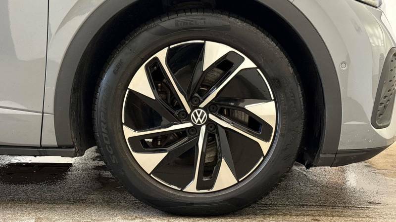 Volkswagen ID.5 Pro 77Kwh Style Grey #5