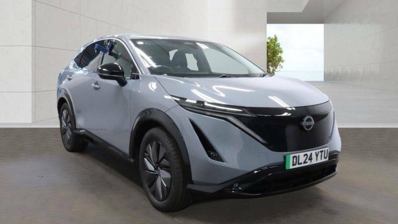 Nissan Ariya 87Kwh Advance 22Kw Charger Grey