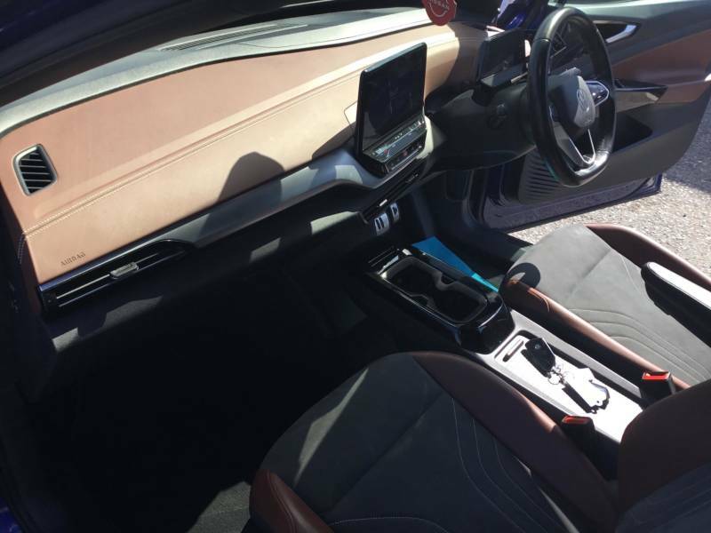 Volkswagen ID.4 Pro Performance 77Kwh Life Black #11
