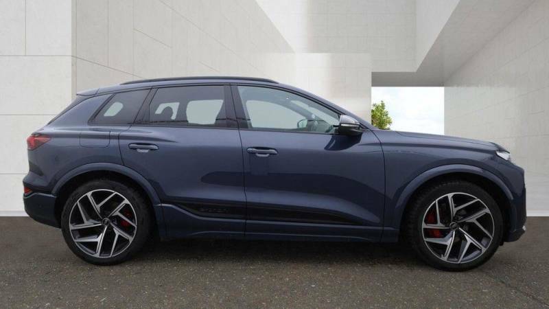 Audi Q6 E-Tron 100Kwh Performance Edition 1 Blue #4