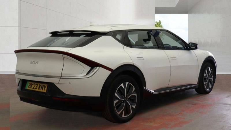 Kia EV6 77.4Kwh Air White #3