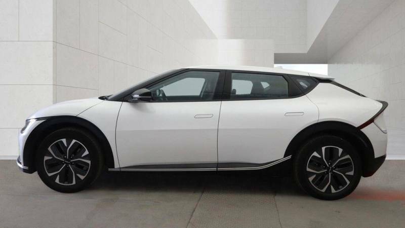 Kia EV6 77.4Kwh Air White #2