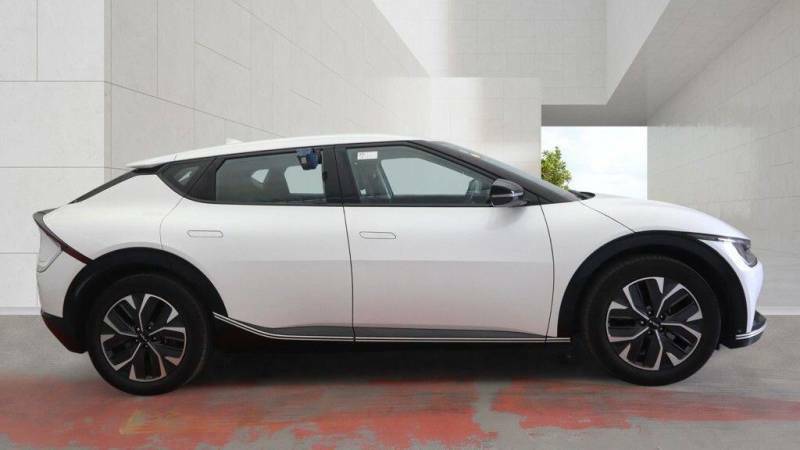 Kia EV6 77.4Kwh Air White #5