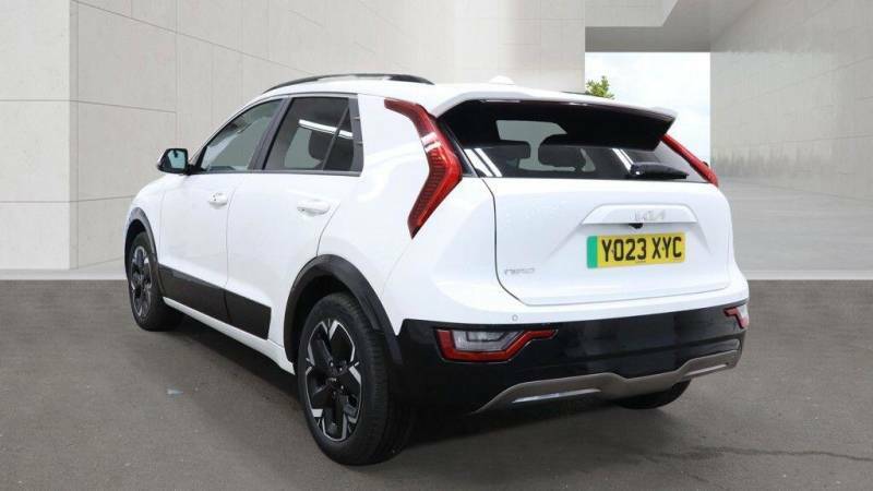 Kia e-Niro 64.8Kwh 3 White #6