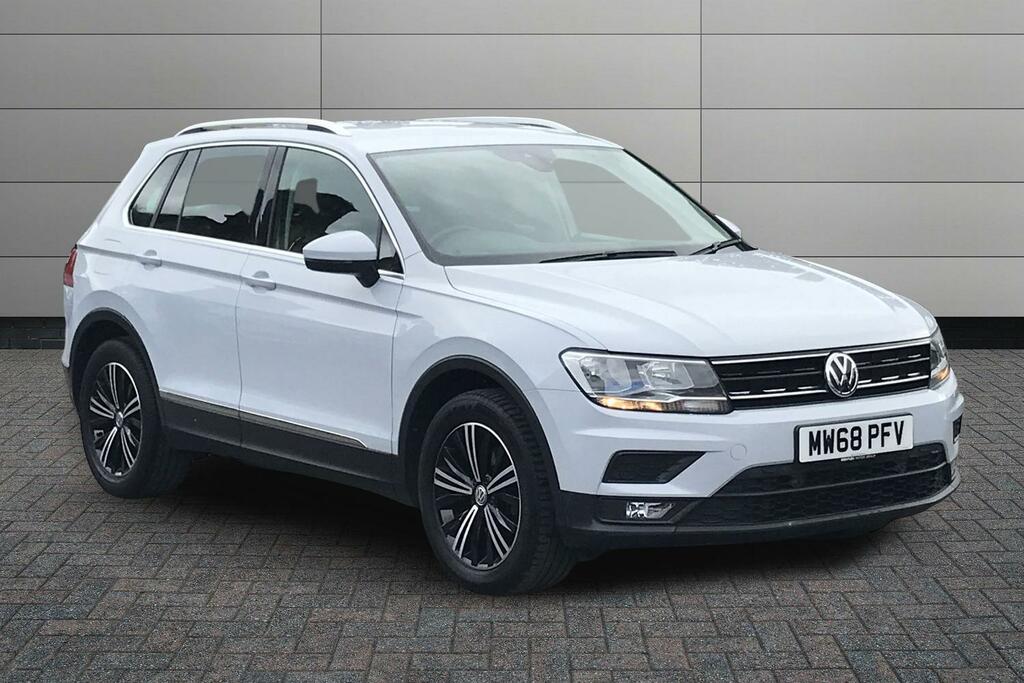 Volkswagen Tiguan 2.0 Tdi Se Navigation Dsg Euro 6 Ss Silver