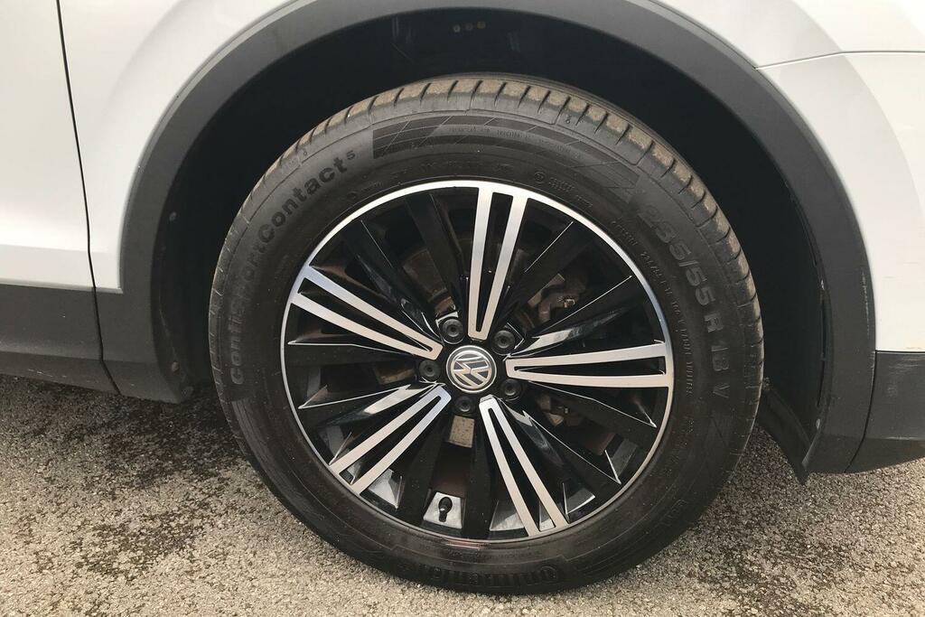 Volkswagen Tiguan 2.0 Tdi Se Navigation Dsg Euro 6 Ss Silver #6