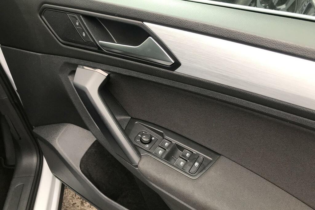 Volkswagen Tiguan 2.0 Tdi Se Navigation Suv Euro 6 Grey #13