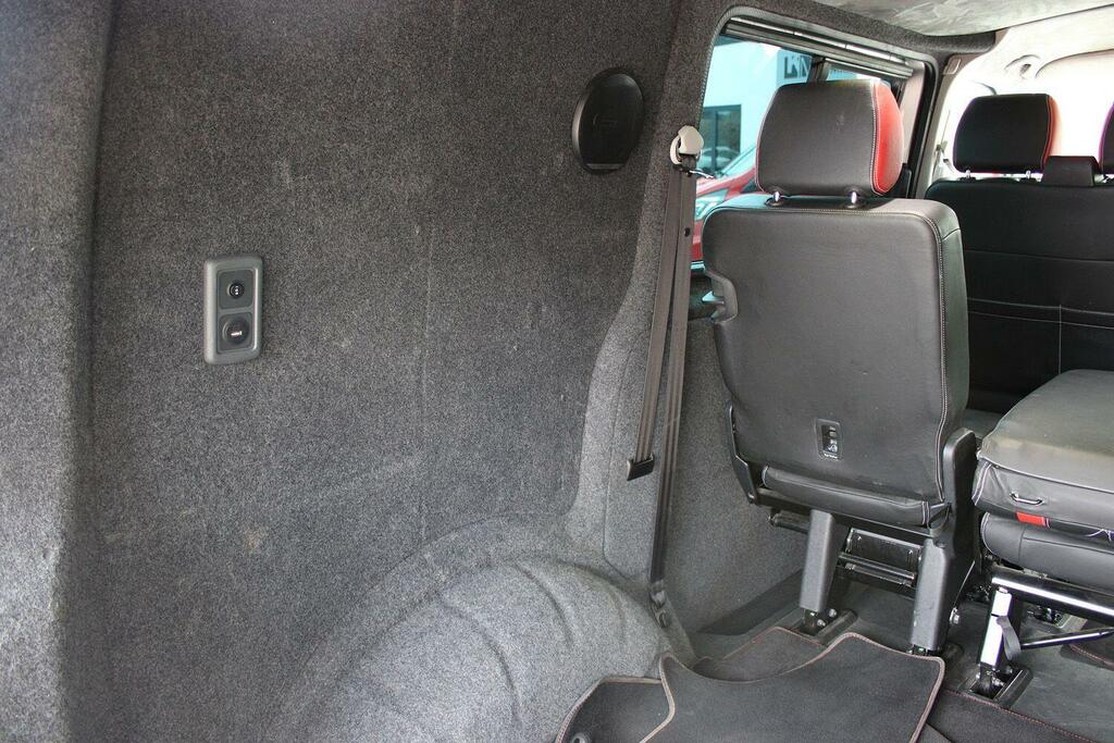 Volkswagen Transporter Sportline 2L 2.0 Bitdi T3bluemotion Tech Window Van Dies Black #17