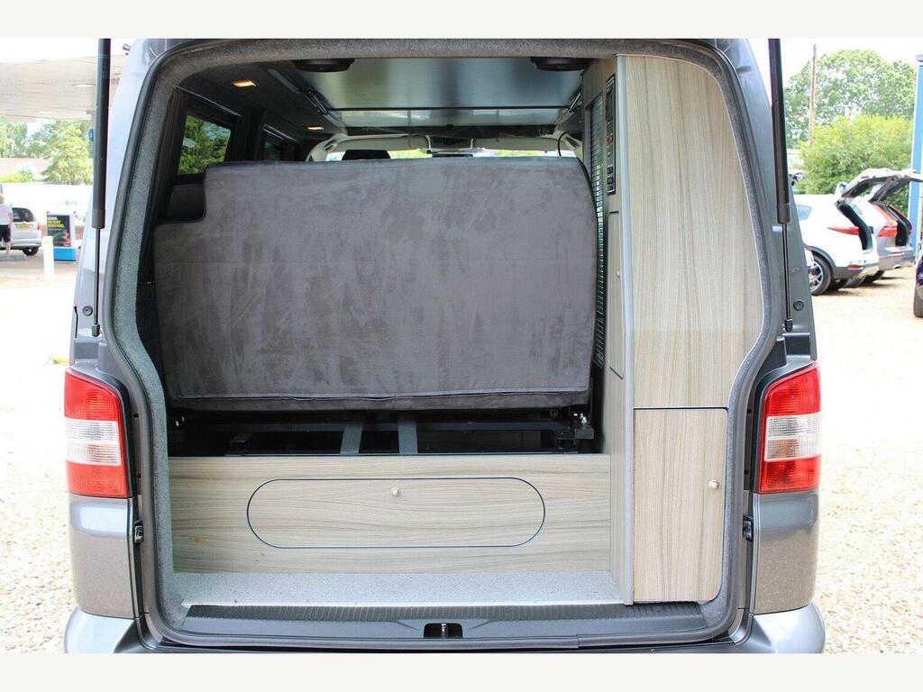 Volkswagen Transporter T30 Highline 180 2.0Tdi #6
