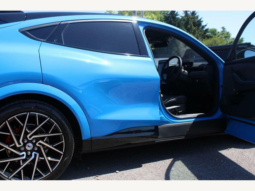 Ford Mustang Mach-E Extended Range 91Kwh Gt Suv Blue #5