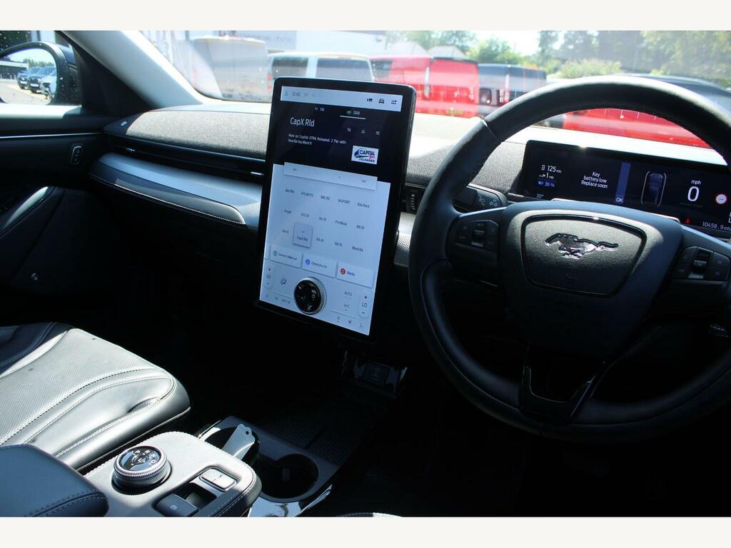 Ford Mustang Mach-E Extended Range 91Kwh Suv #5