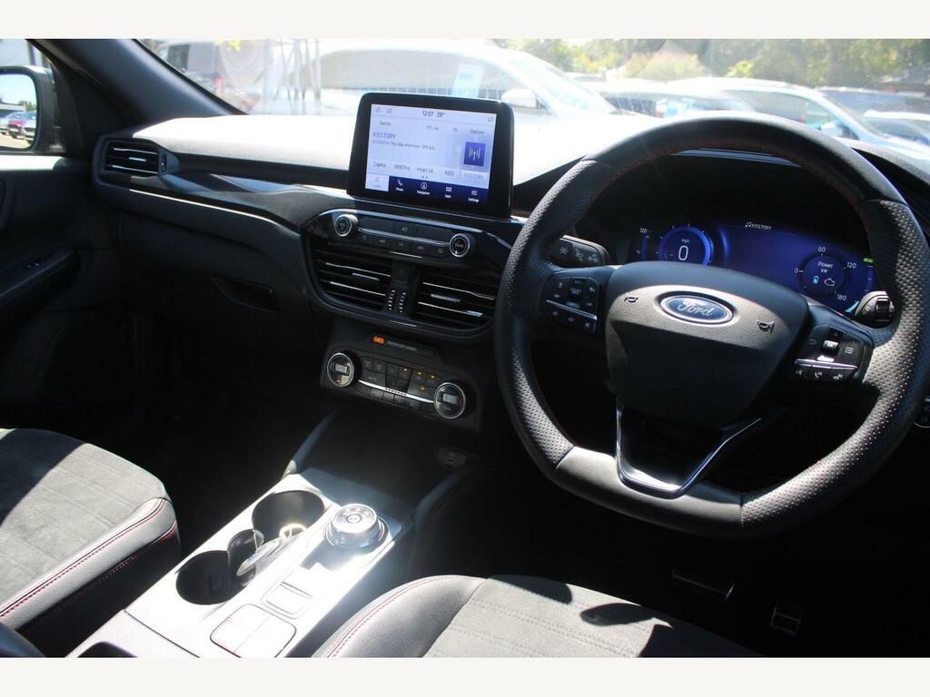 Ford Kuga 2.5 Duratec 14.4Kwh Black Package Edition Suv #6