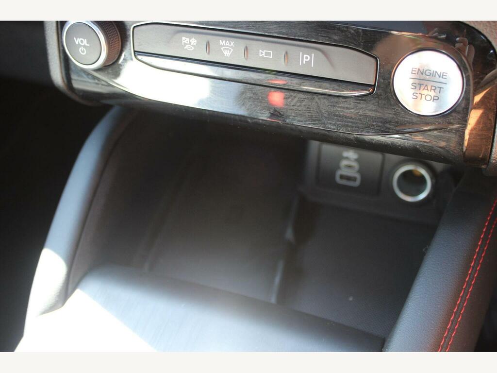 Ford Kuga 2.5H Duratec St-line X Suv Hybrid Cvt #6