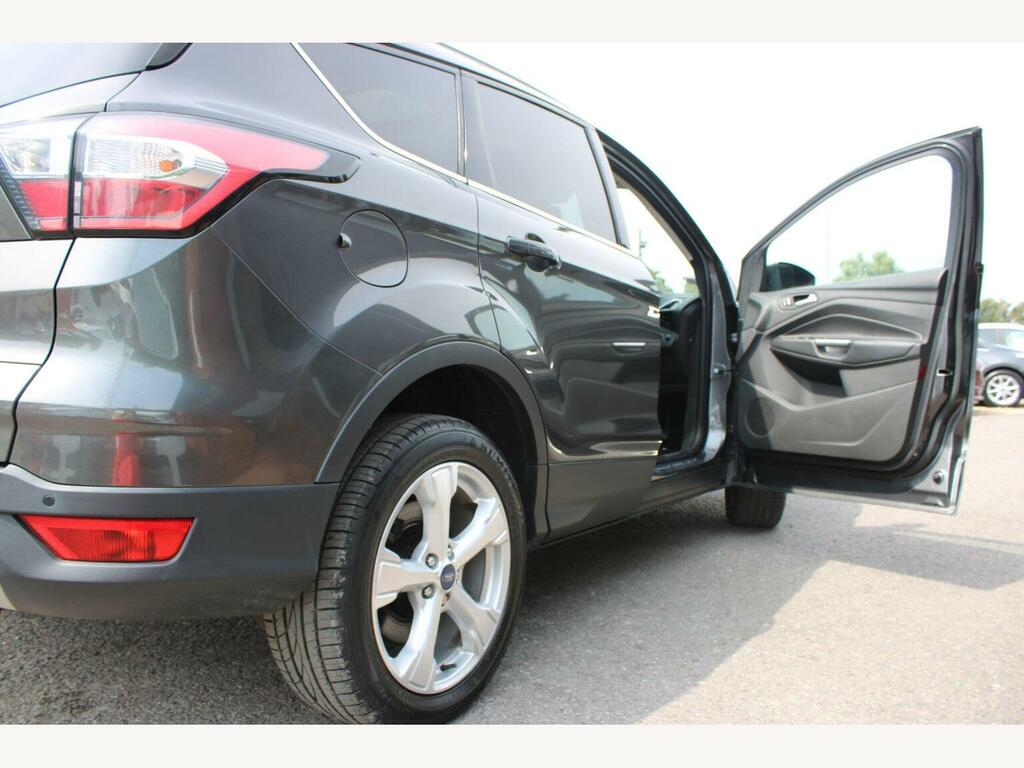 Ford Kuga 2.0 Tdci Titanium X 2Wd #5