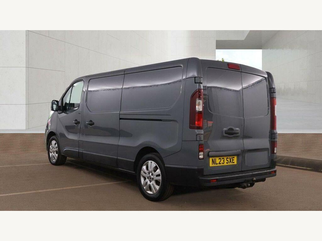 Renault Trafic 2.0 Dci Blue Ll30 Sport Panel Van Manua #4