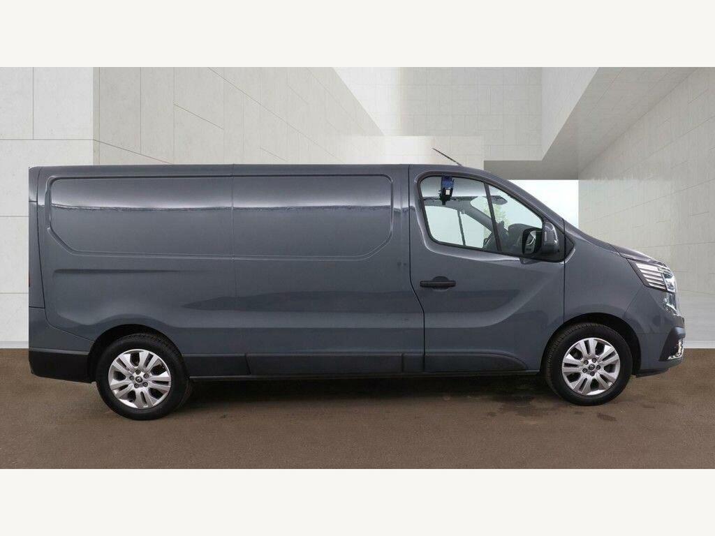 Renault Trafic 2.0 Dci Blue Ll30 Sport Panel Van Manua #5