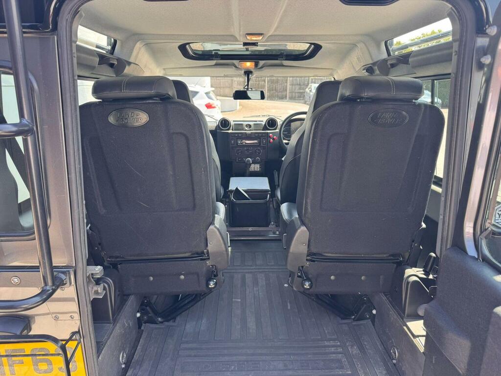 Land Rover Defender 90 2.2L Null Black #10