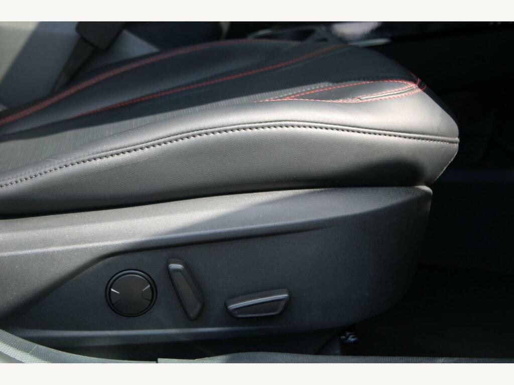 Ford Mustang Mach-E Mach-e 258Kw Extended Range 91Kwh Awd White #32