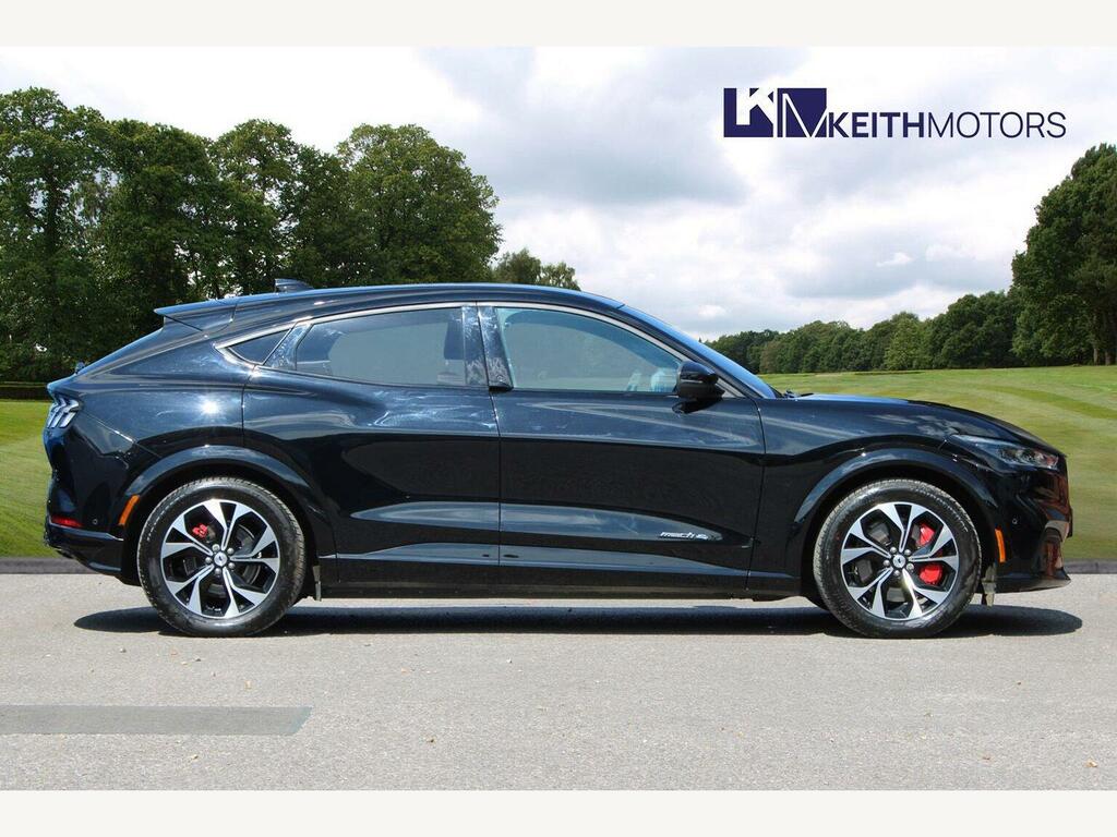 Ford Mustang Mach-E Extended Range 91Kwh Premium Suv  #4