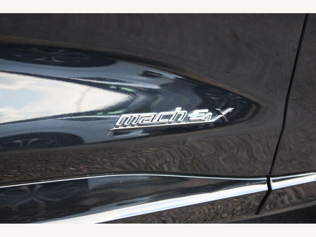 Ford Mustang Mach-E Mach-e 258Kw Extended Range 91Kwh Awd White #59