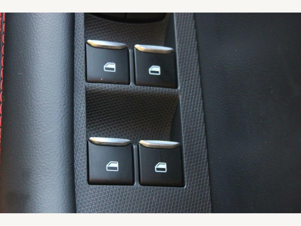 Ford Mustang Mach-E Mach-e 258Kw Extended Range 91Kwh Awd White #19