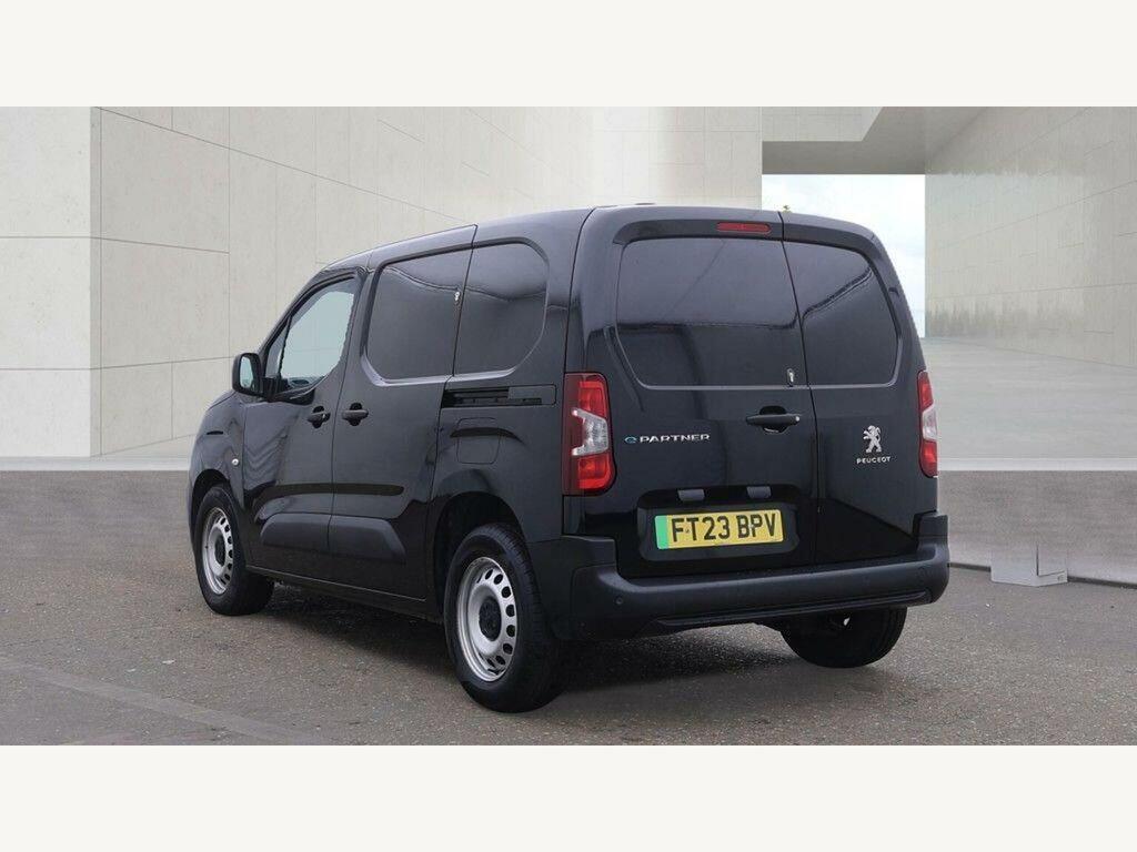 Peugeot E-Partner 800 50Kwh Professional Premium Standard Panel Va #4