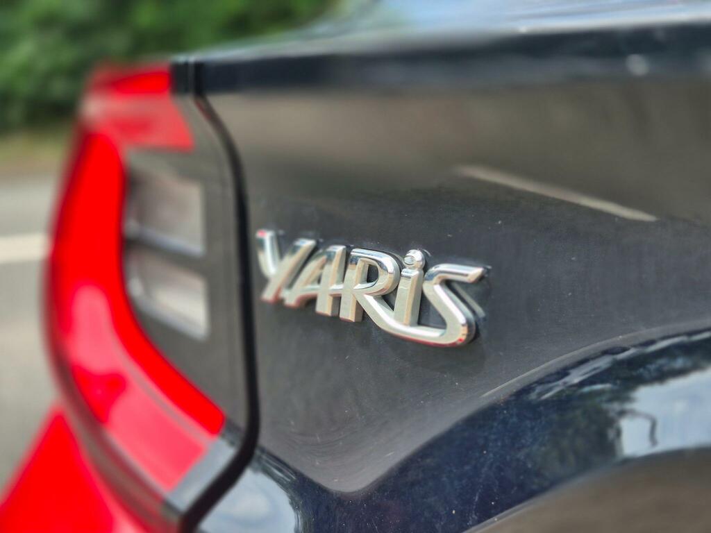 Toyota Yaris 1.5 Vvt-h Excel E-cvt Euro 6 Ss CY73FWR Red #6