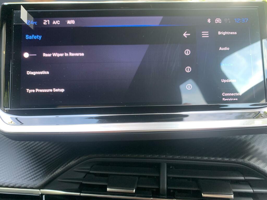 Peugeot 2008 1.2 Puretech 130 Gt Eat8 White #34