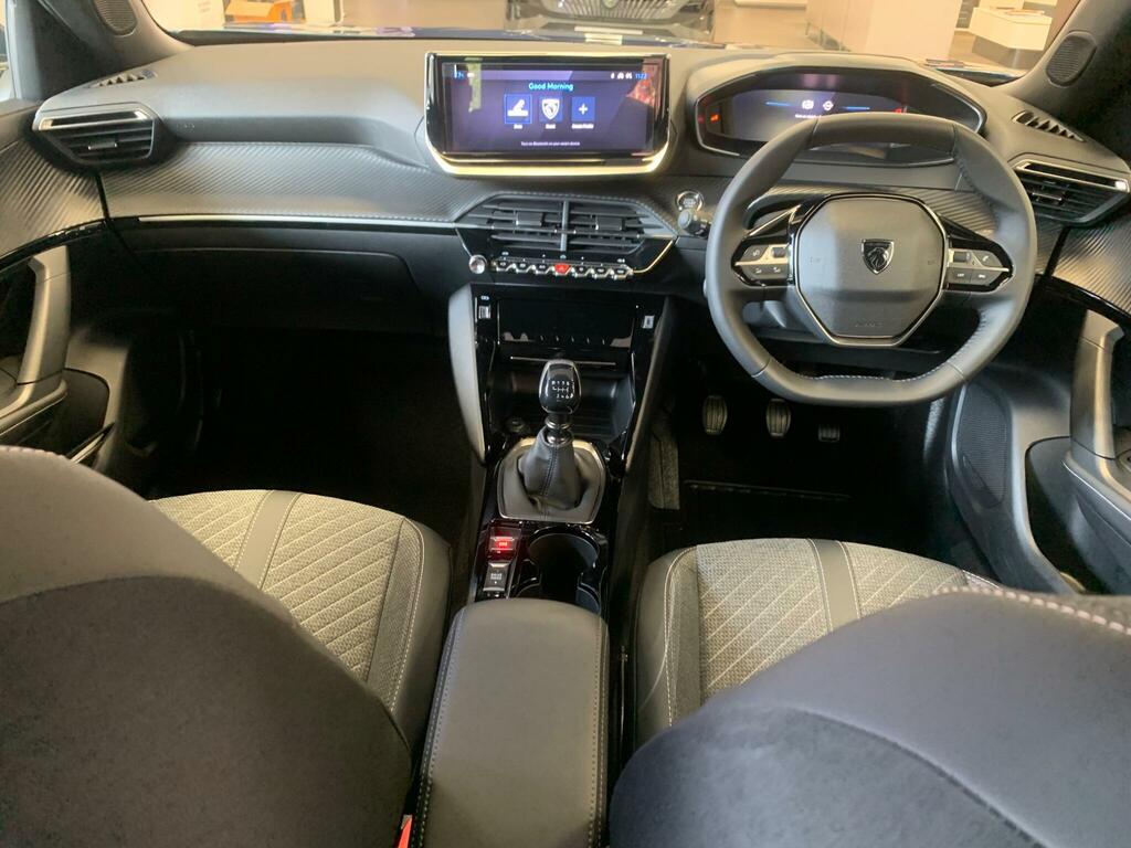 Peugeot 2008 1.2 Puretech 130 Gt Eat8 White #19