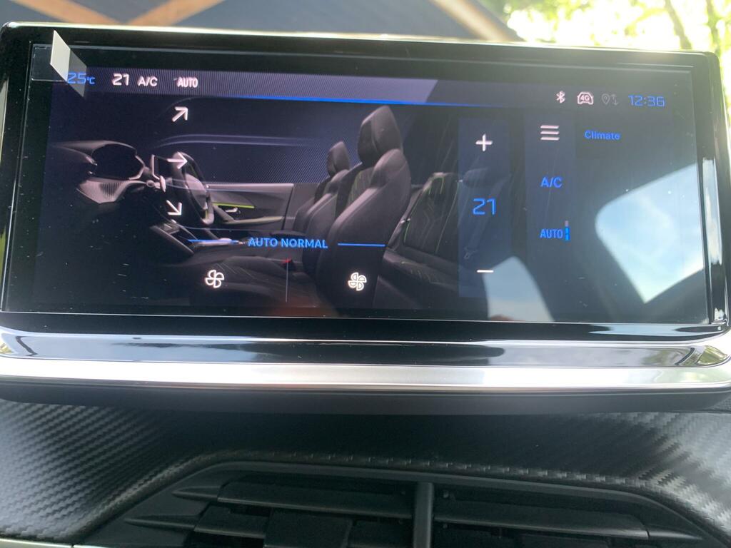 Peugeot 2008 1.2 Puretech 130 Gt Eat8 White #27