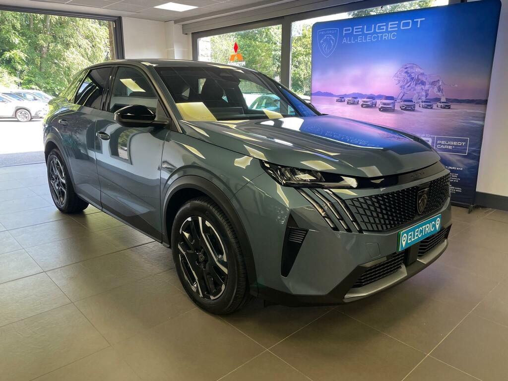 Peugeot 3008 73Kwh Allure Suv 210 Ps Blue