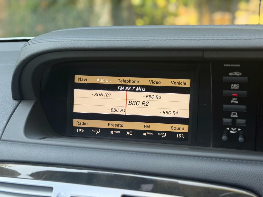 Mercedes-Benz CL 5.5 2dr Black #37