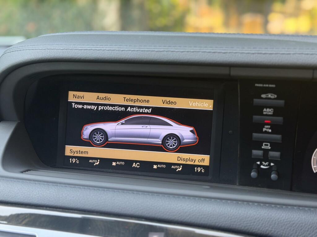 Mercedes-Benz CL 5.5 2dr Black #44