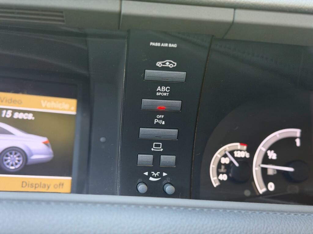 Mercedes-Benz CL 5.5 2dr Black #42