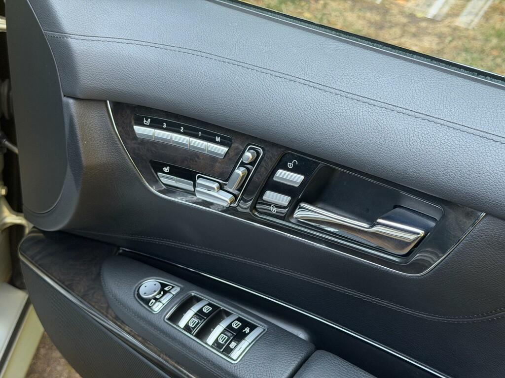 Mercedes-Benz CL 5.5 2dr Black #27