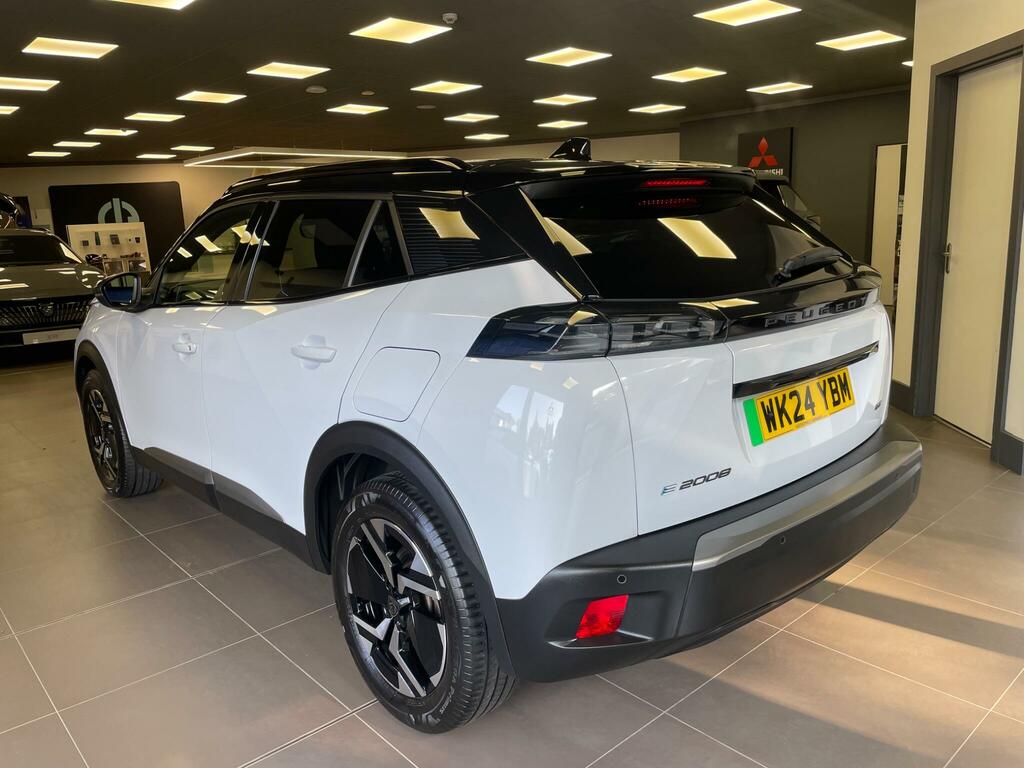 Peugeot e-2008 54Kwh Gt Suv 11Kw Charger 156 White #4