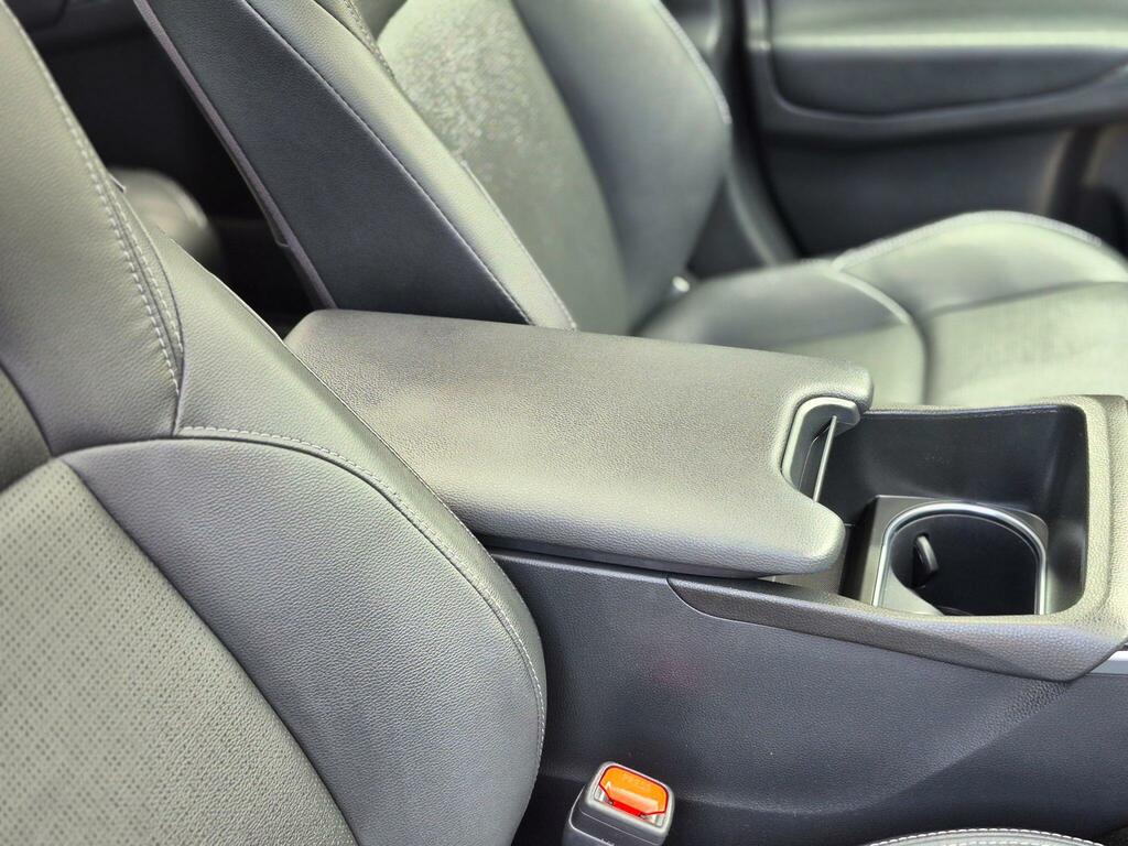 Subaru Solterra Touring U965 Ulez Silver #48