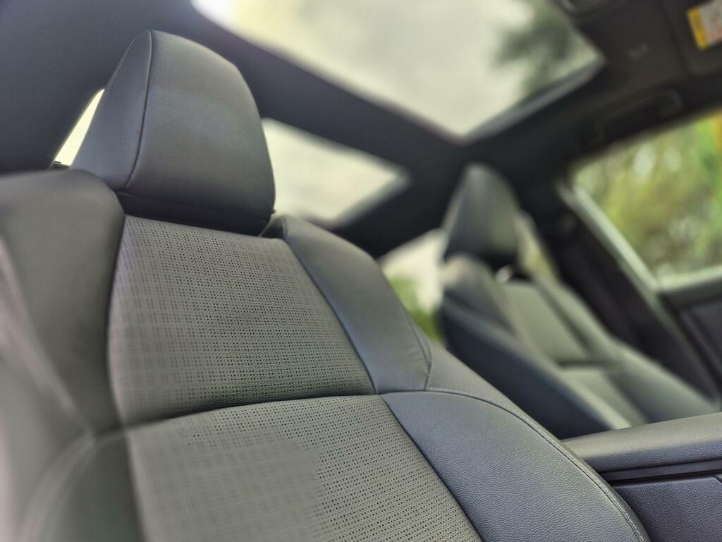 Subaru Solterra Touring U965 Ulez Silver #49