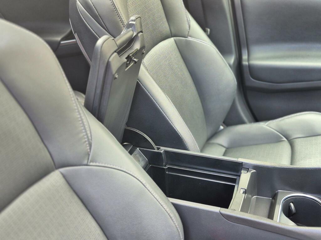 Subaru Solterra Touring U965 Ulez Silver #40