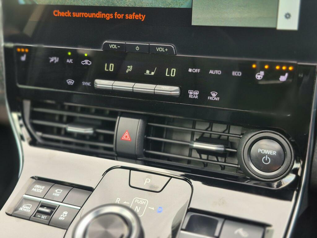 Subaru Solterra Touring U965 Ulez Silver #33