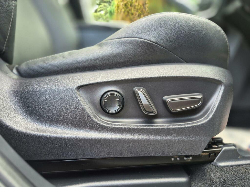 Subaru Solterra Touring U965 Ulez Silver #14